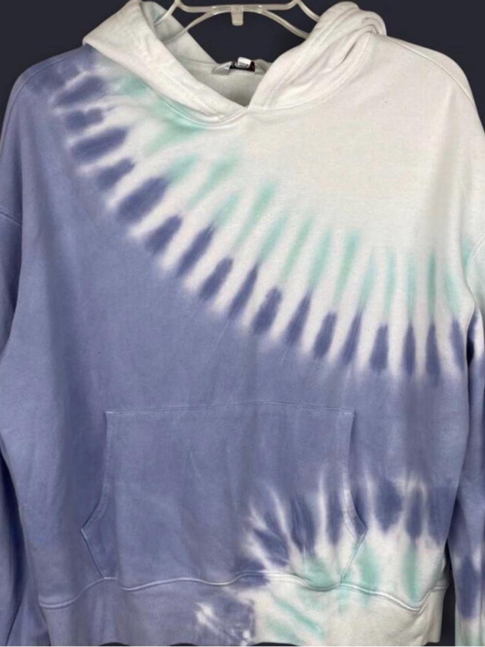 Wildfox Women’s Tie-Dye Pullover Hoodie in Lavender and White